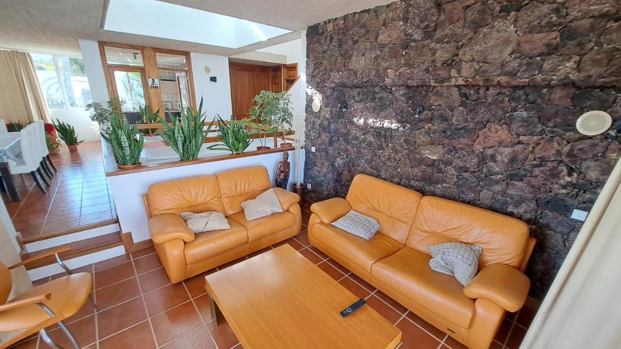 Casa Costa Volcan Teguise (Lanzarote) Exterior foto