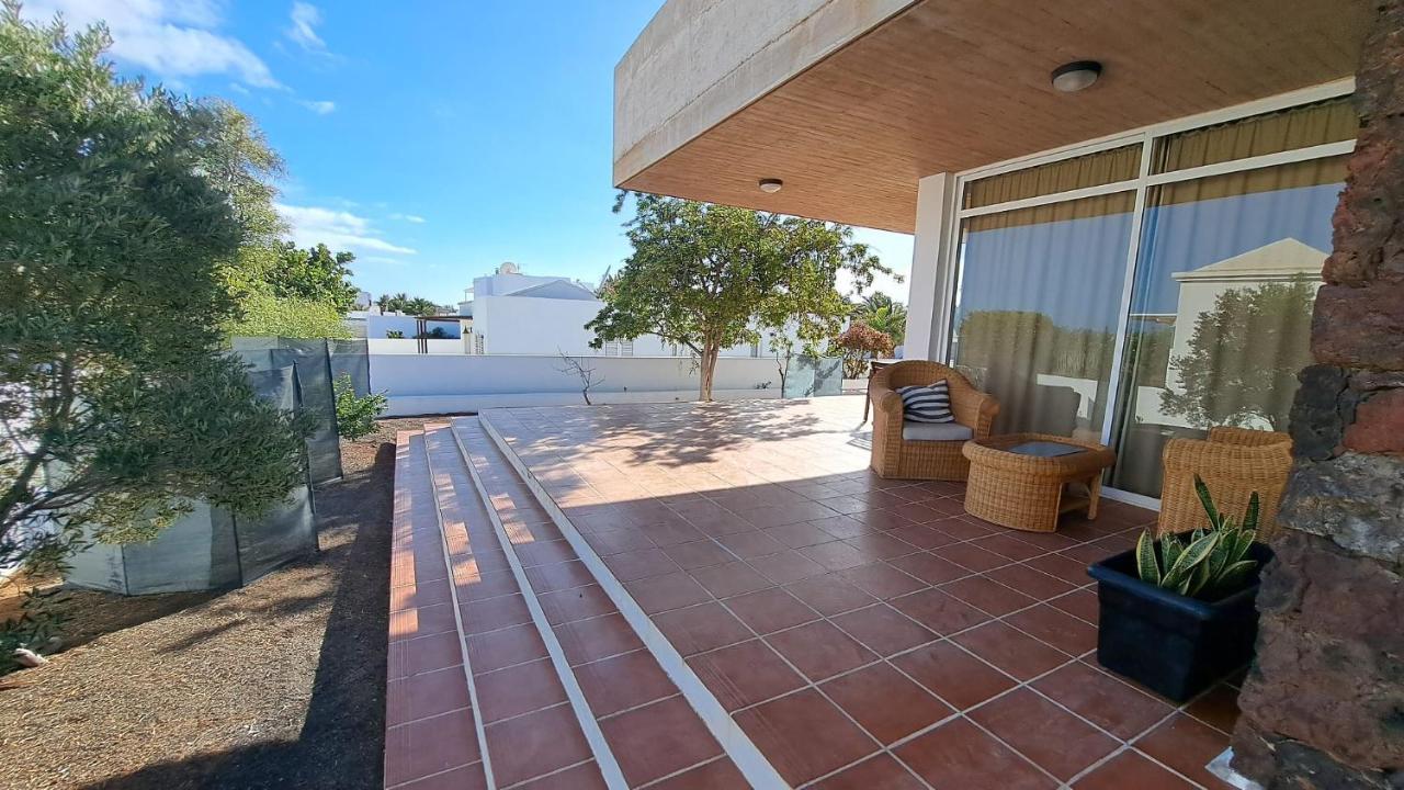 Casa Costa Volcan Teguise (Lanzarote) Exterior foto
